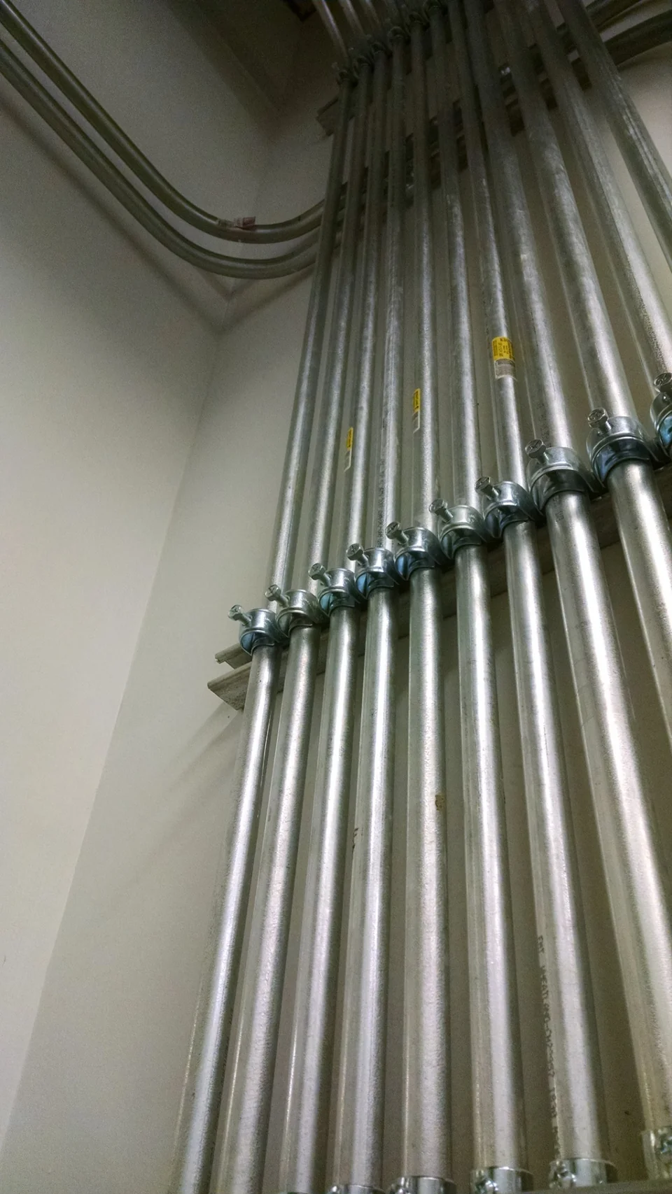 Electrical conduit routing